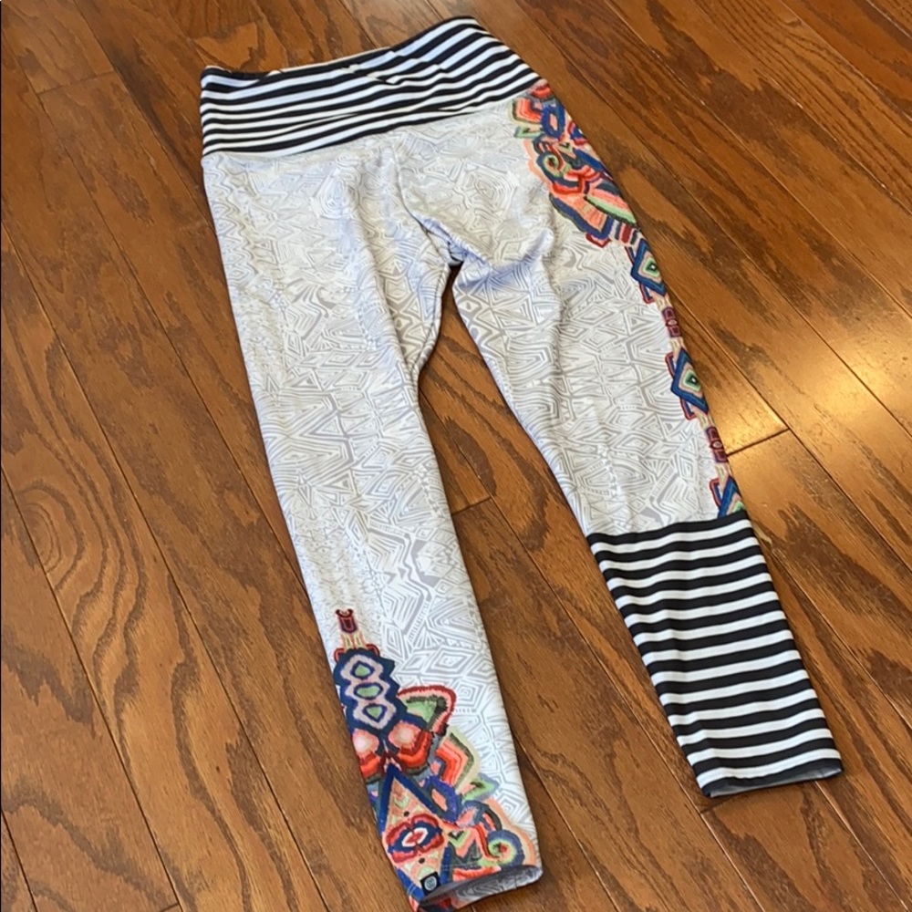 Onzie yoga pants